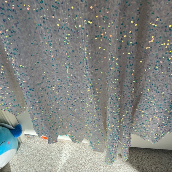 Iridescent white prom dress - Picture 2 of 13